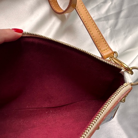 Louis Vuitton x Takashi Murakami pochette - Picture 12 of 15